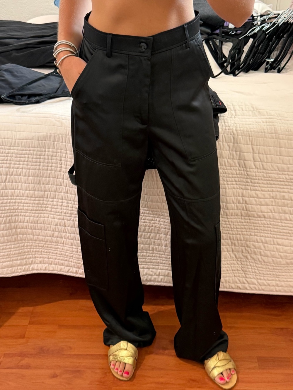 Zara Black Wide-Leg Cargo Pants
